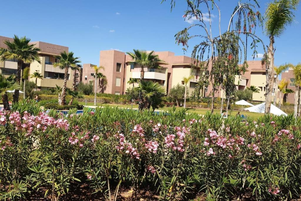 Apartment Very Charming Home, Garden, Great Location, Golf View & Direct Access Pool Marrakesch